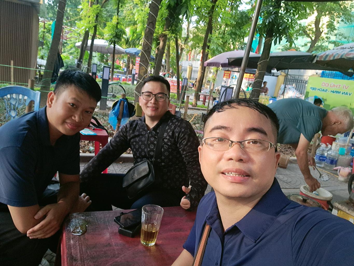 Bán nhà Khuất Duy Tiến - diện tích 98.5m2 8 tầng - ô tô tránh - giá 34 tỷ