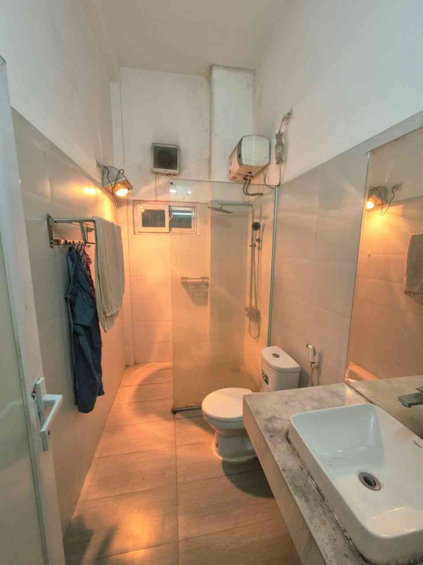 Bán nhà Phan Đình Giót - diện tích 38m2 4 tầng - Nhà đẹp gần phố - giá 7,79 tỷ
