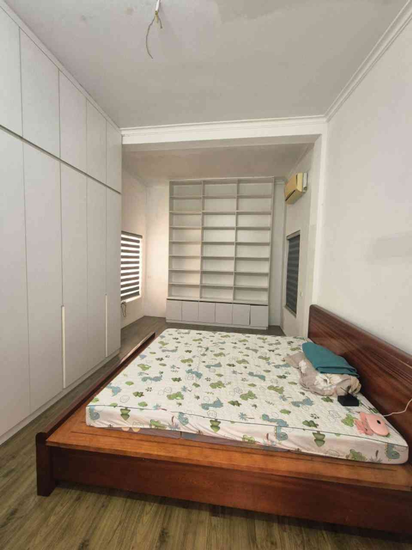 Bán nhà Phan Đình Giót - diện tích 38m2 4 tầng - Nhà đẹp gần phố - giá 7,79 tỷ