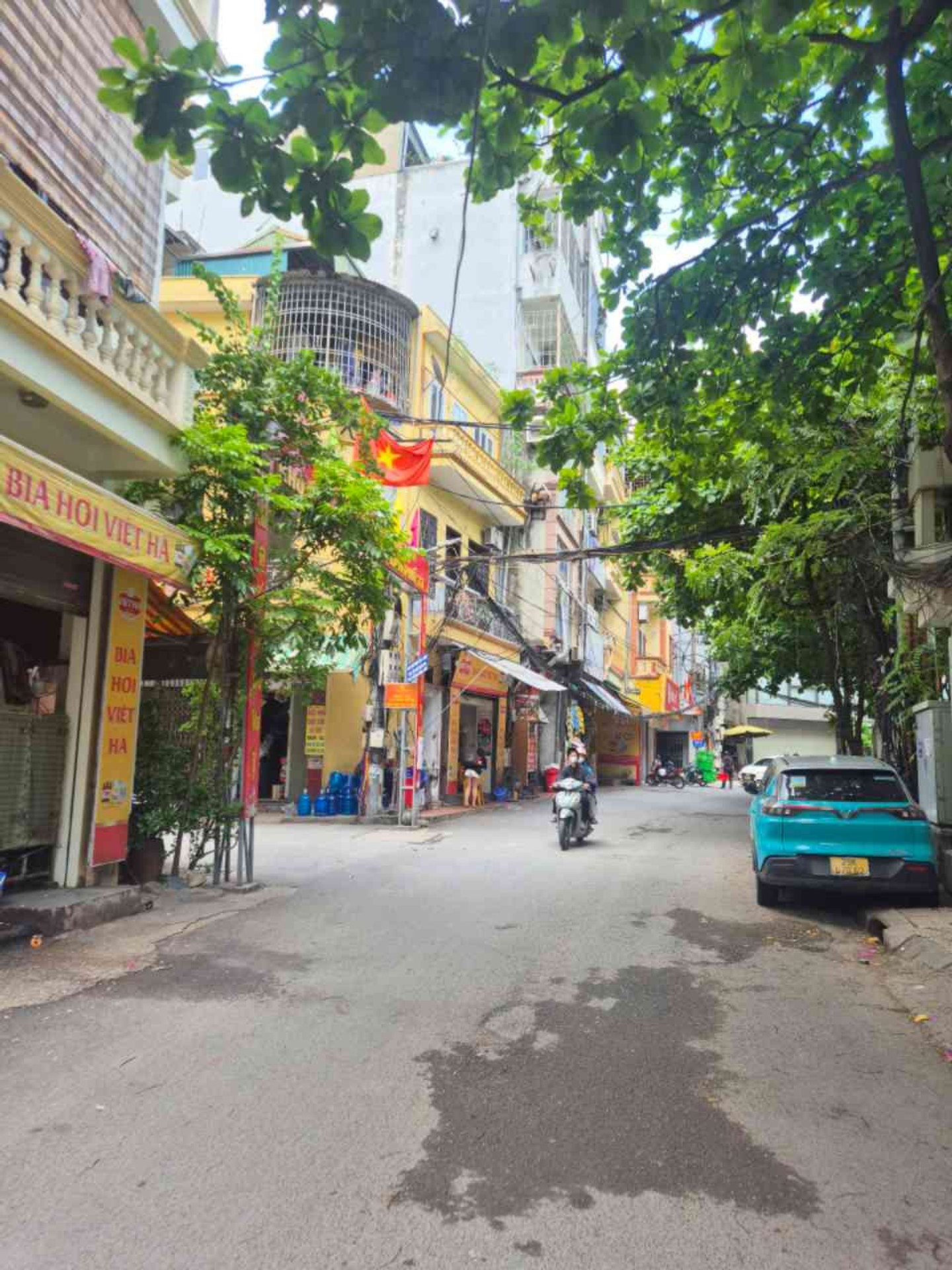 Bán nhà Phan Đình Giót - diện tích 38m2 4 tầng - Nhà đẹp gần phố - giá 7,79 tỷ