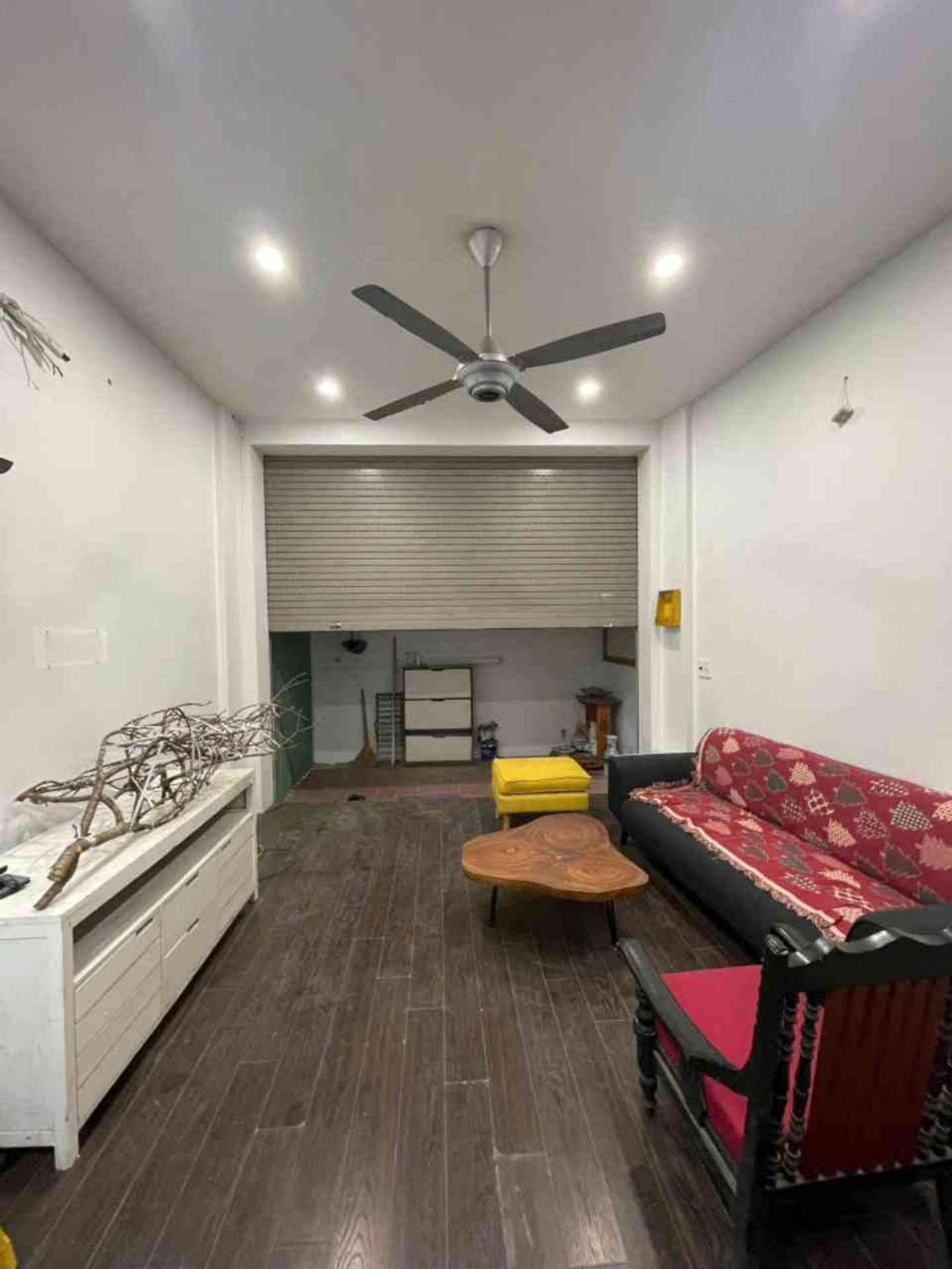 Bán nhà Phan Đình Giót - diện tích 38m2 4 tầng - Nhà đẹp gần phố - giá 7,79 tỷ