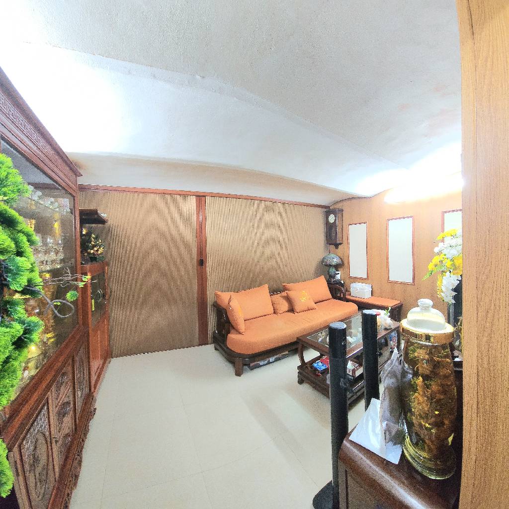 Bán nhà Lê Văn Hưu - diện tích 30m2 1 tầng - Nhà Pháp Cổ - giá 5,5 tỷ