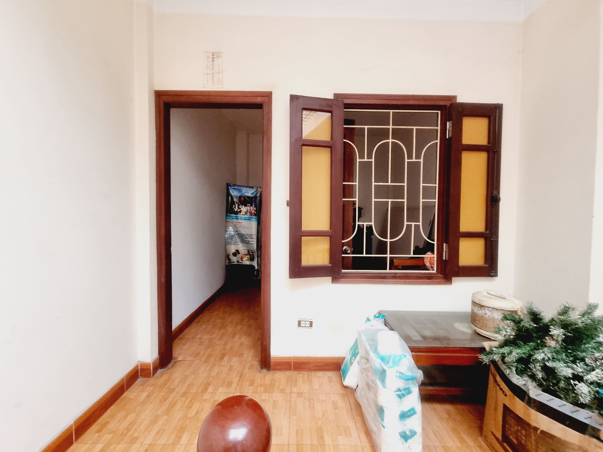 Bán nhà Ngụy Như Kon Tum - diện tích 43m2 4 tầng - ô tô tránh - giá 27,5 tỷ