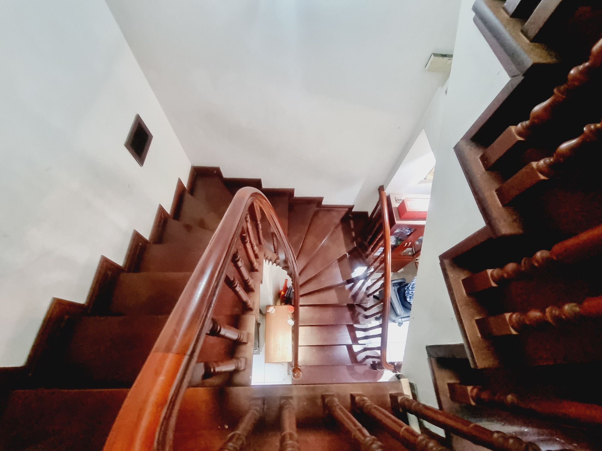 Bán nhà Ngụy Như Kon Tum - diện tích 43m2 4 tầng - ô tô tránh - giá 27,5 tỷ