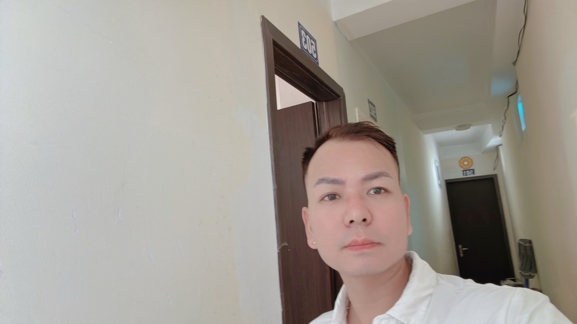 Bán nhà Văn Hương - diện tích 33m2 5 tầng - mặt ô tô tránh - giá 1,9 tỷ