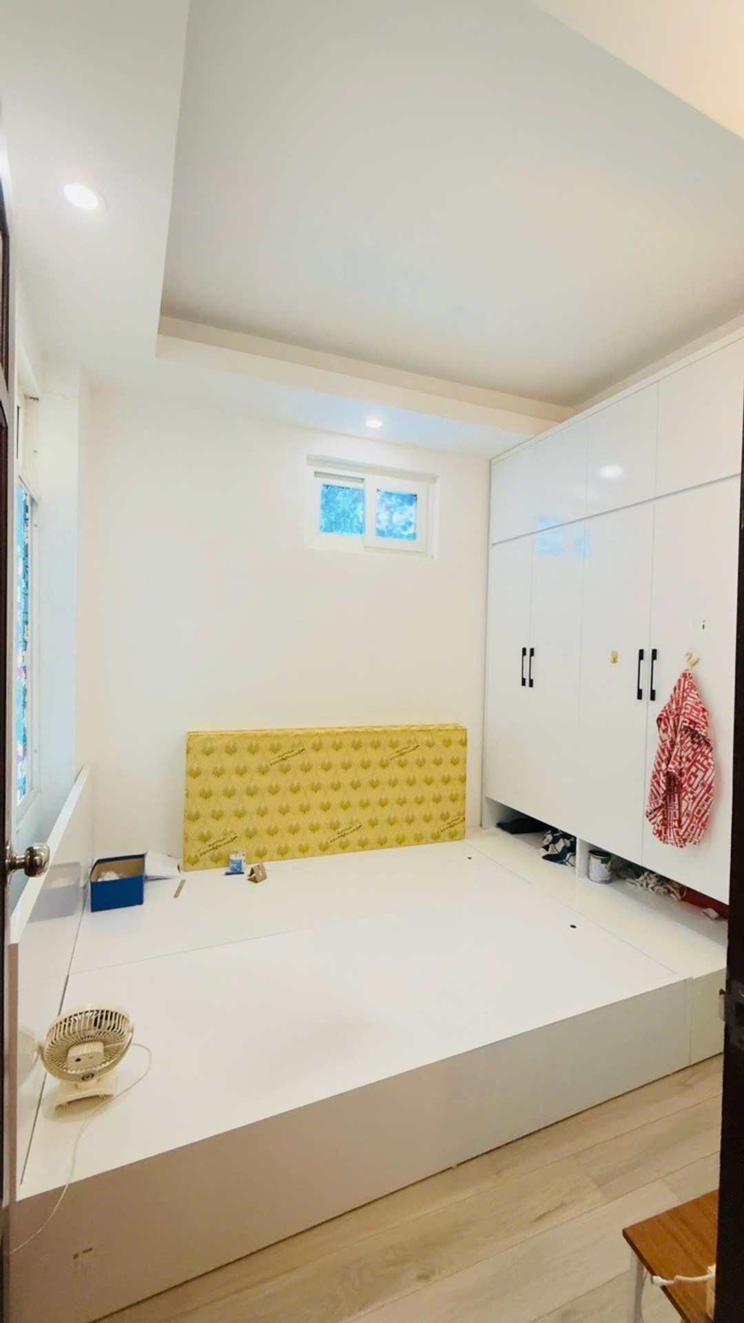 Bán nhà Văn Hương - diện tích 33m2 5 tầng - mặt ô tô tránh - giá 1,9 tỷ
