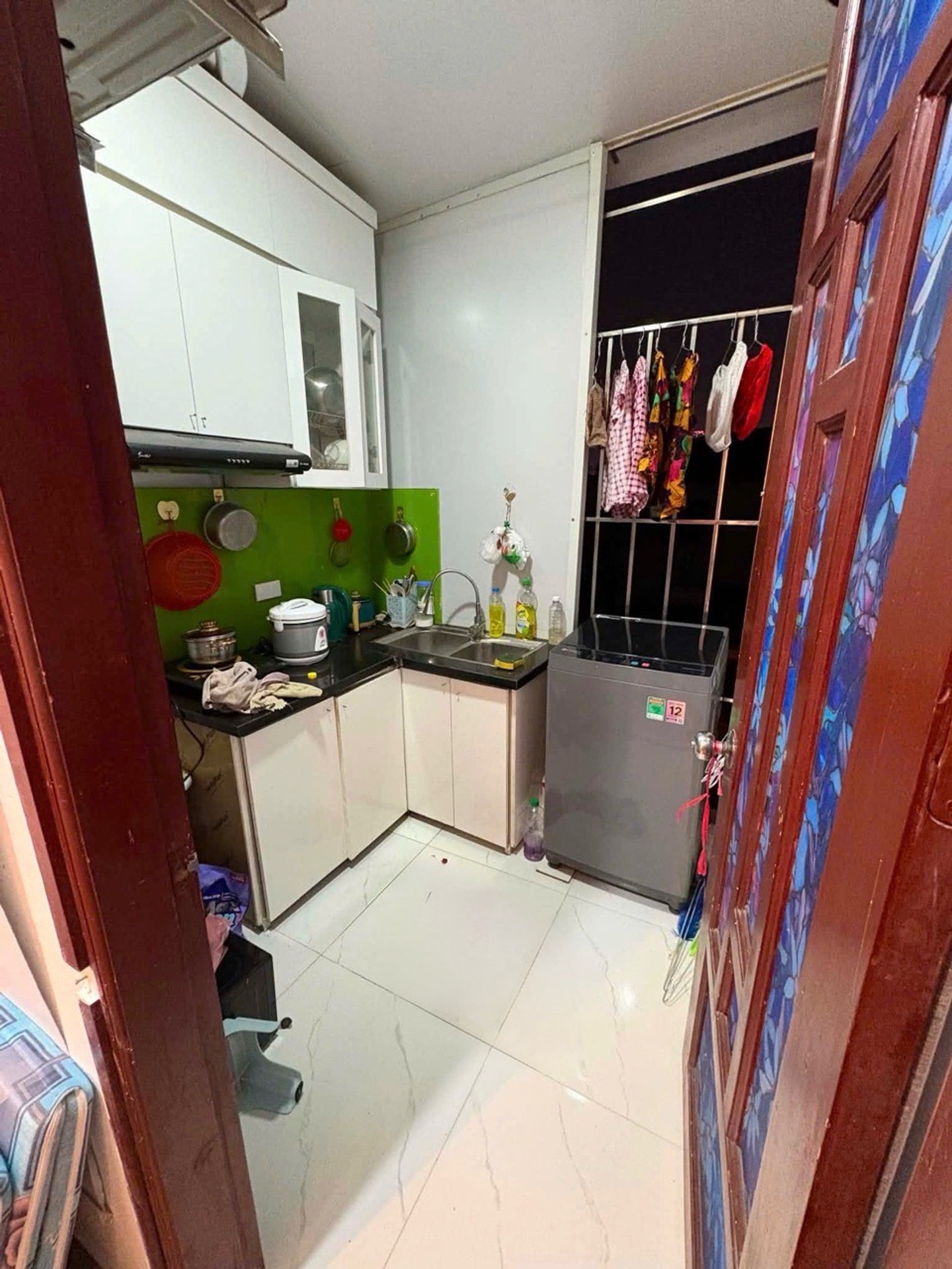 Bán nhà Văn Hương - diện tích 33m2 5 tầng - mặt ô tô tránh - giá 1,9 tỷ