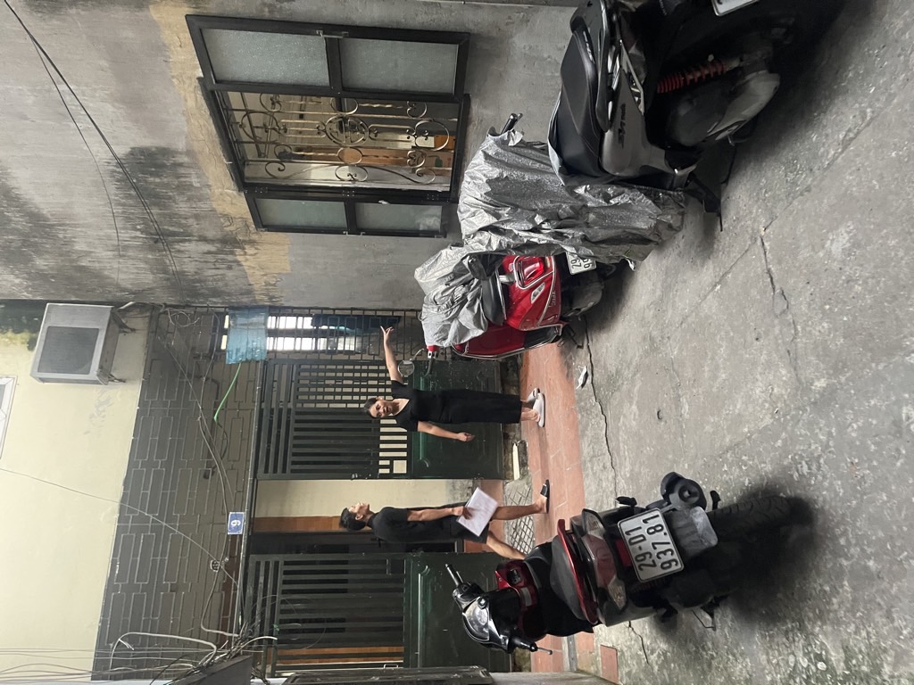 Bán nhà Bạch Đằng - diện tích 175.5m2 2 tầng - Nhà 2 mặt ngõ, ô tô tránh - giá 45 tỷ