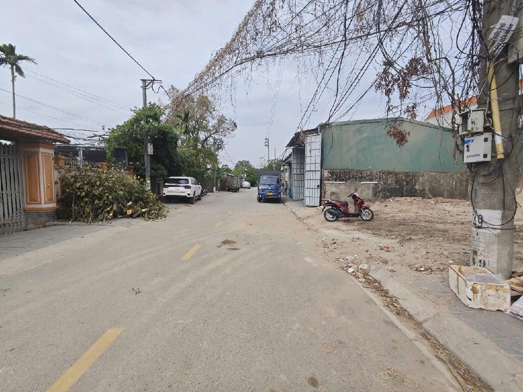 Bán nhà Thúy Lĩnh - diện tích 204m2 0 tầng - Đất - giá 31,8 tỷ