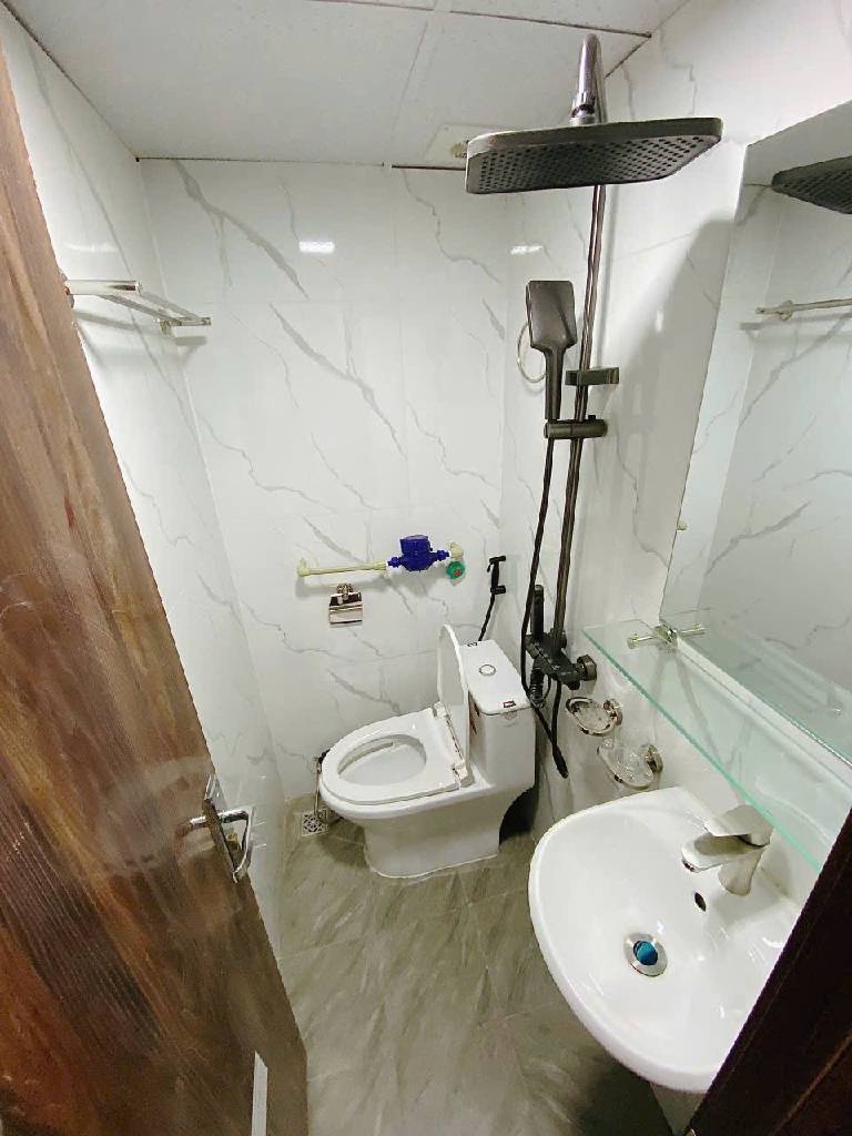 Bán nhà Kim Ngưu - diện tích 79m2 7 tầng - Thang máy, 24 phòng khép kín - giá 20,9 tỷ