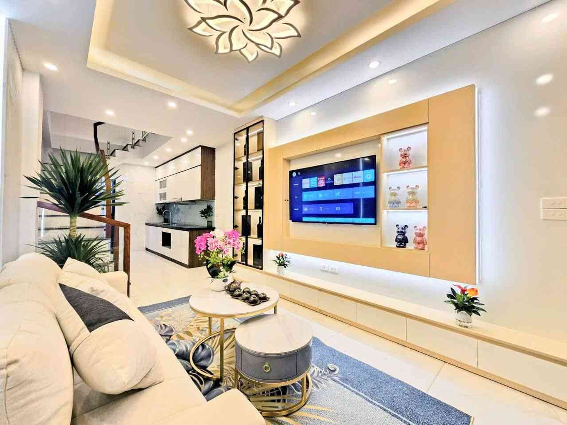 Bán nhà Giáp Nhị - diện tích 30m2 6 tầng - gần ô tô - giá 7,8 tỷ