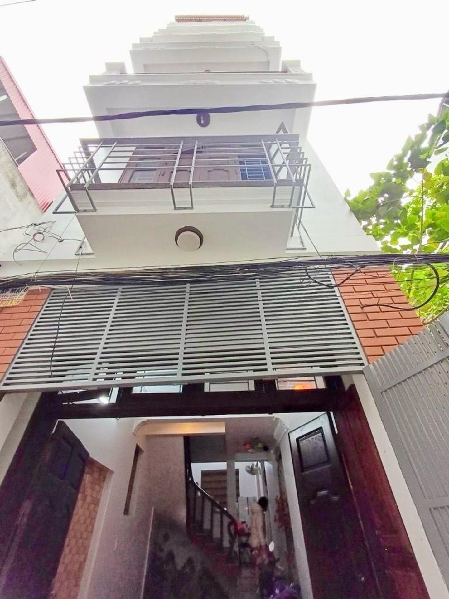 Bán nhà Hoàng Mai - diện tích 40m2 6 tầng - Ngõ ba gác - giá 10,6 tỷ