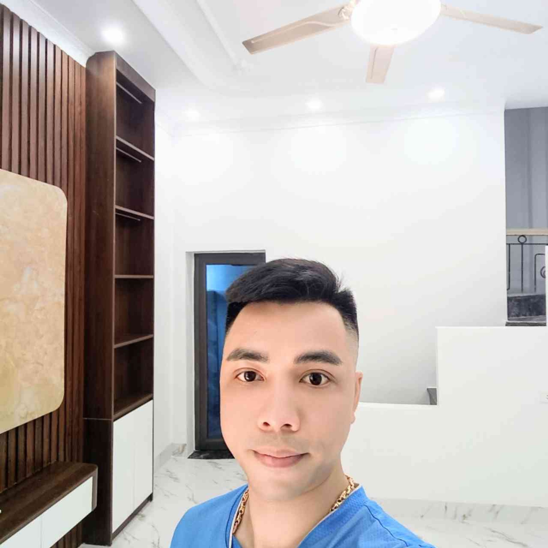 Bán nhà Dương Văn Bé - diện tích 27m2 3 tầng - Ô tô đỗ cửa - giá 4,5 tỷ