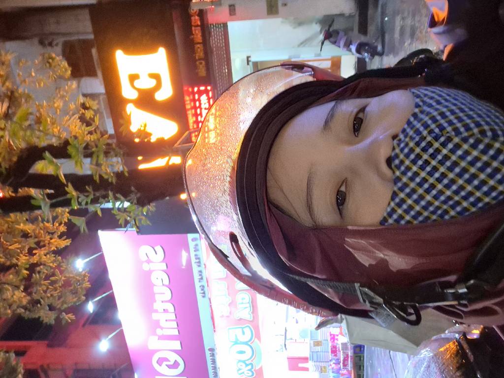 Bán nhà Trần Khát Chân - diện tích 147m2 5 tầng - Hai mặt tiền, view hồ Thanh Nhàn - giá 180 tỷ