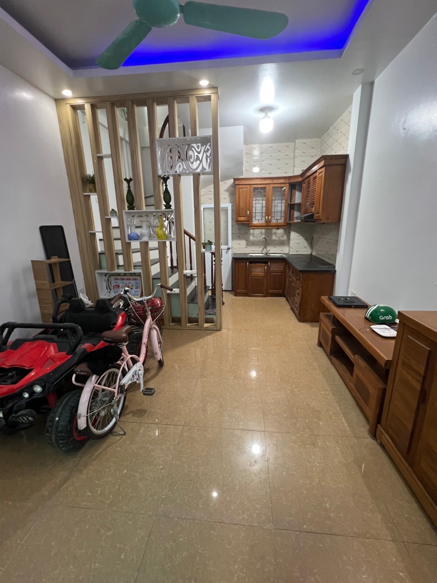 Bán nhà Đại Đồng - diện tích 30m2 5 tầng - Nhà KBT hai mặt thoáng - giá 6,9 tỷ