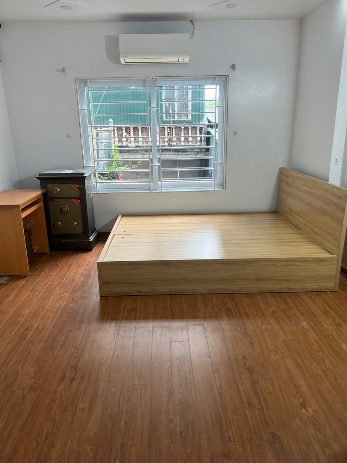 Bán nhà Đại Đồng - diện tích 30m2 5 tầng - Nhà KBT hai mặt thoáng - giá 6,9 tỷ