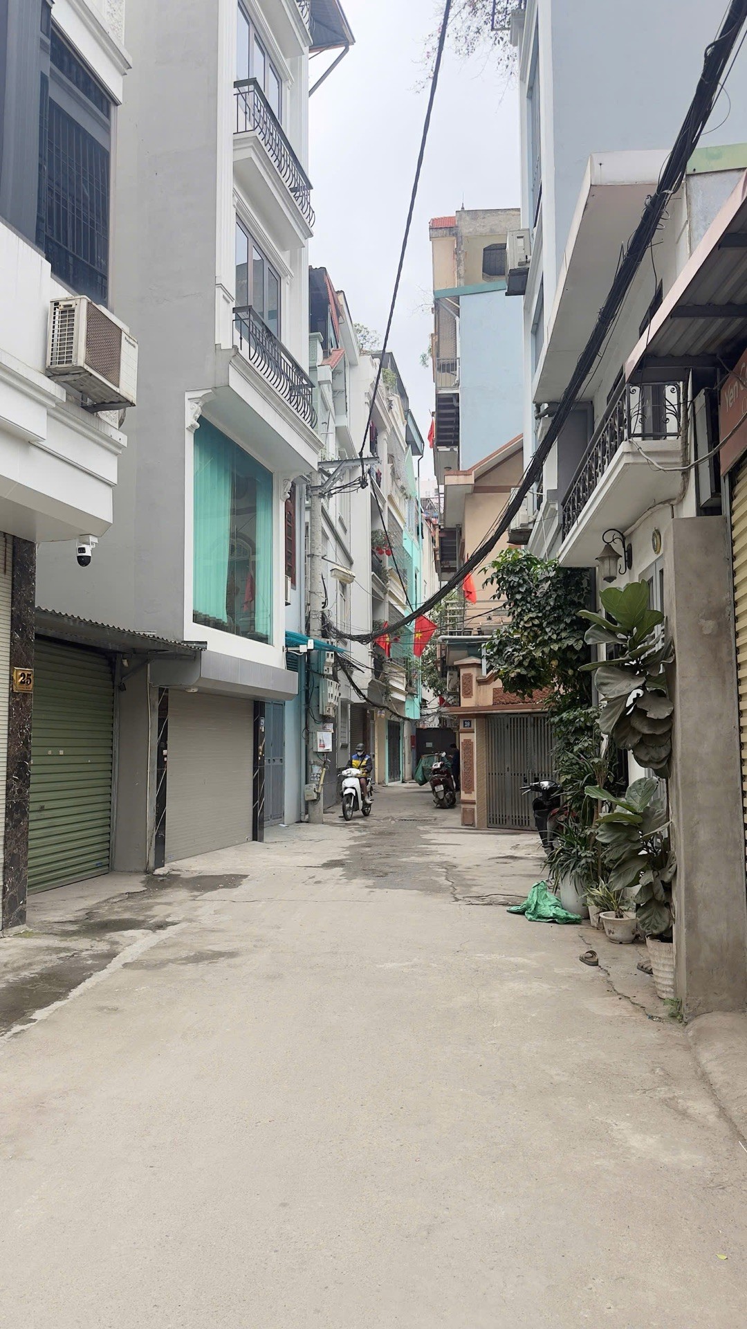 Bán nhà Định Công Thượng - diện tích 163m2 0 tầng - Đất - giá 42,5 tỷ