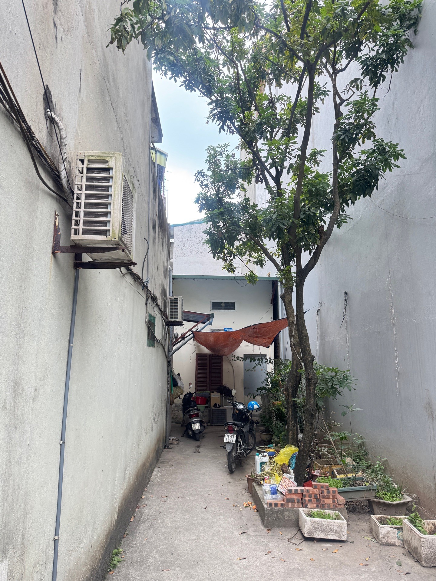 Bán nhà Định Công Thượng - diện tích 163m2 0 tầng - Đất - giá 42,5 tỷ