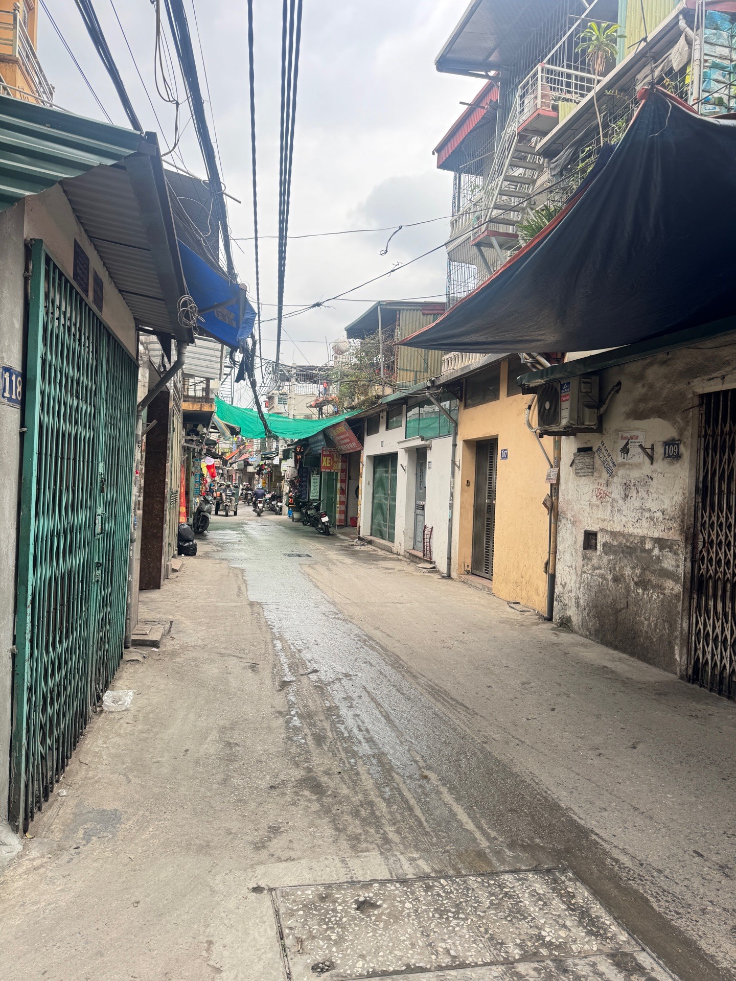 Bán nhà Định Công Thượng - diện tích 163m2 0 tầng - Đất - giá 42,5 tỷ