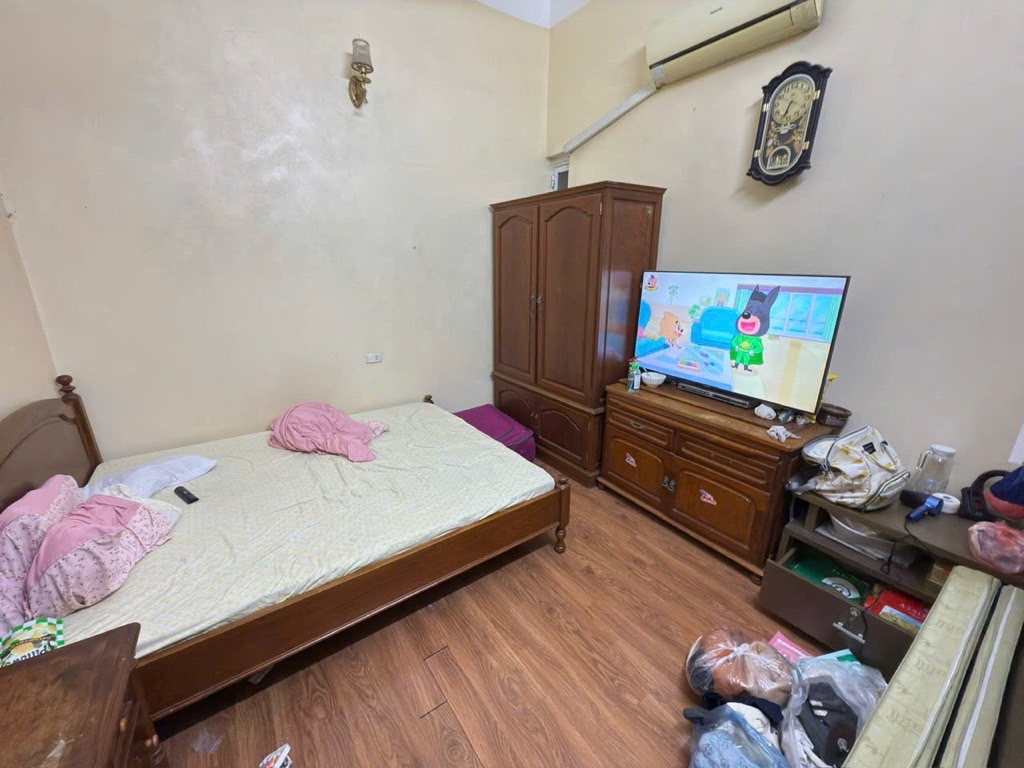 Bán nhà Hồng Mai - diện tích 46m2 3 tầng - Ô TÔ ĐỖ CỬA - giá 16,3 tỷ
