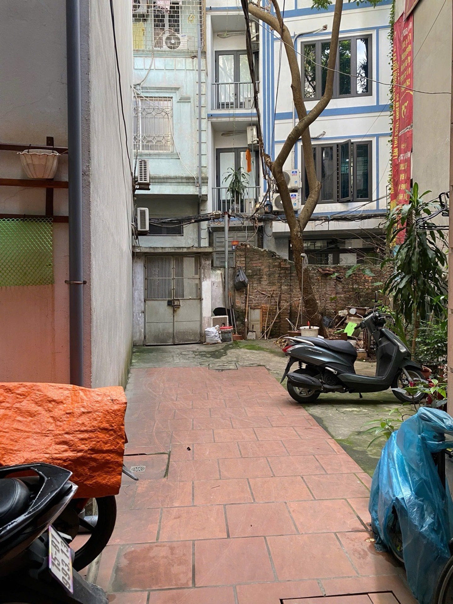 Bán nhà Trần Khát Chân - diện tích 65m2 5 tầng - Lô góc - giá 13,3 tỷ