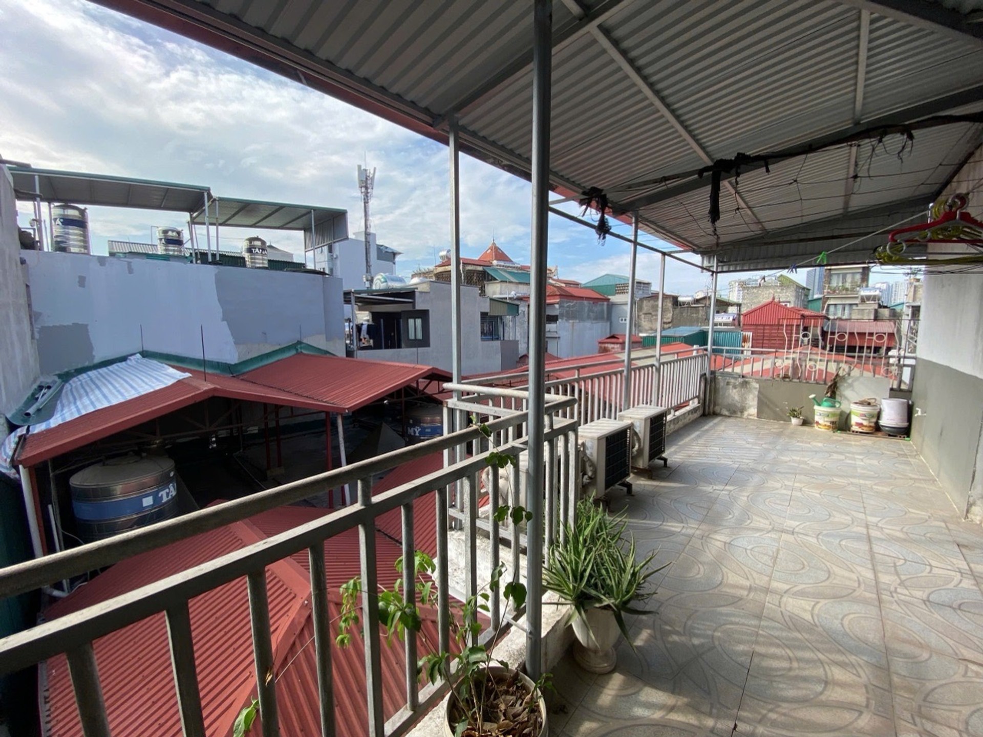 Bán nhà Trần Khát Chân - diện tích 65m2 5 tầng - Lô góc - giá 13,3 tỷ