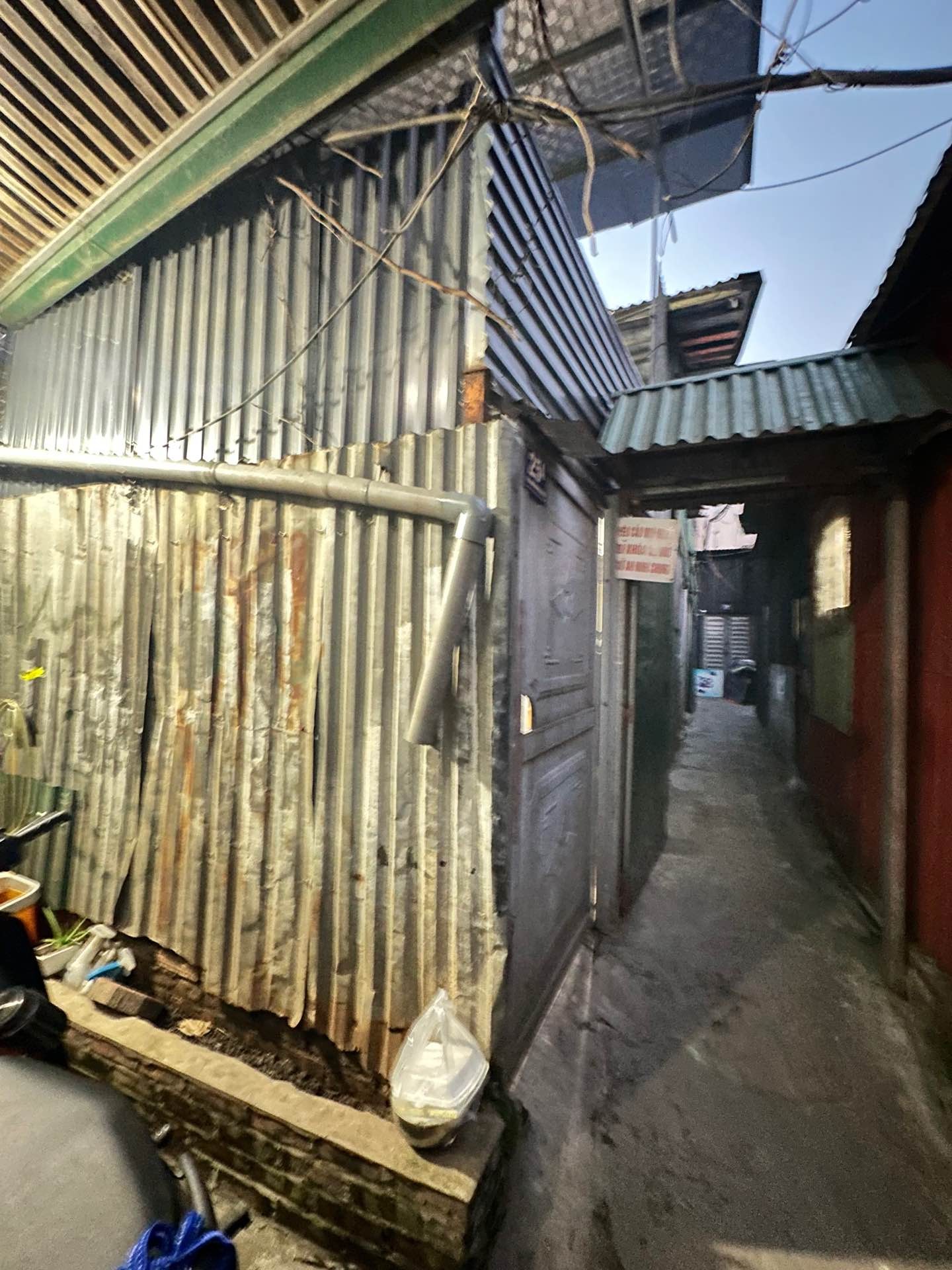 Bán nhà Trần Đại Nghĩa - diện tích 45m2 2 tầng - Nhà lô góc - giá 2,2 tỷ