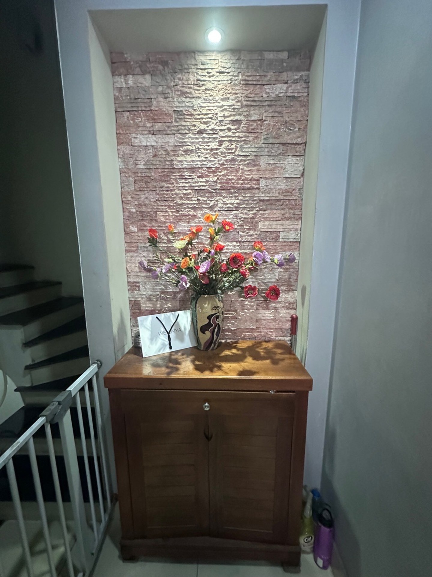 Bán nhà Tân Mai - diện tích 44m2 6 tầng - Mặt phố kinh doanh sầm uất - giá 32,8 tỷ