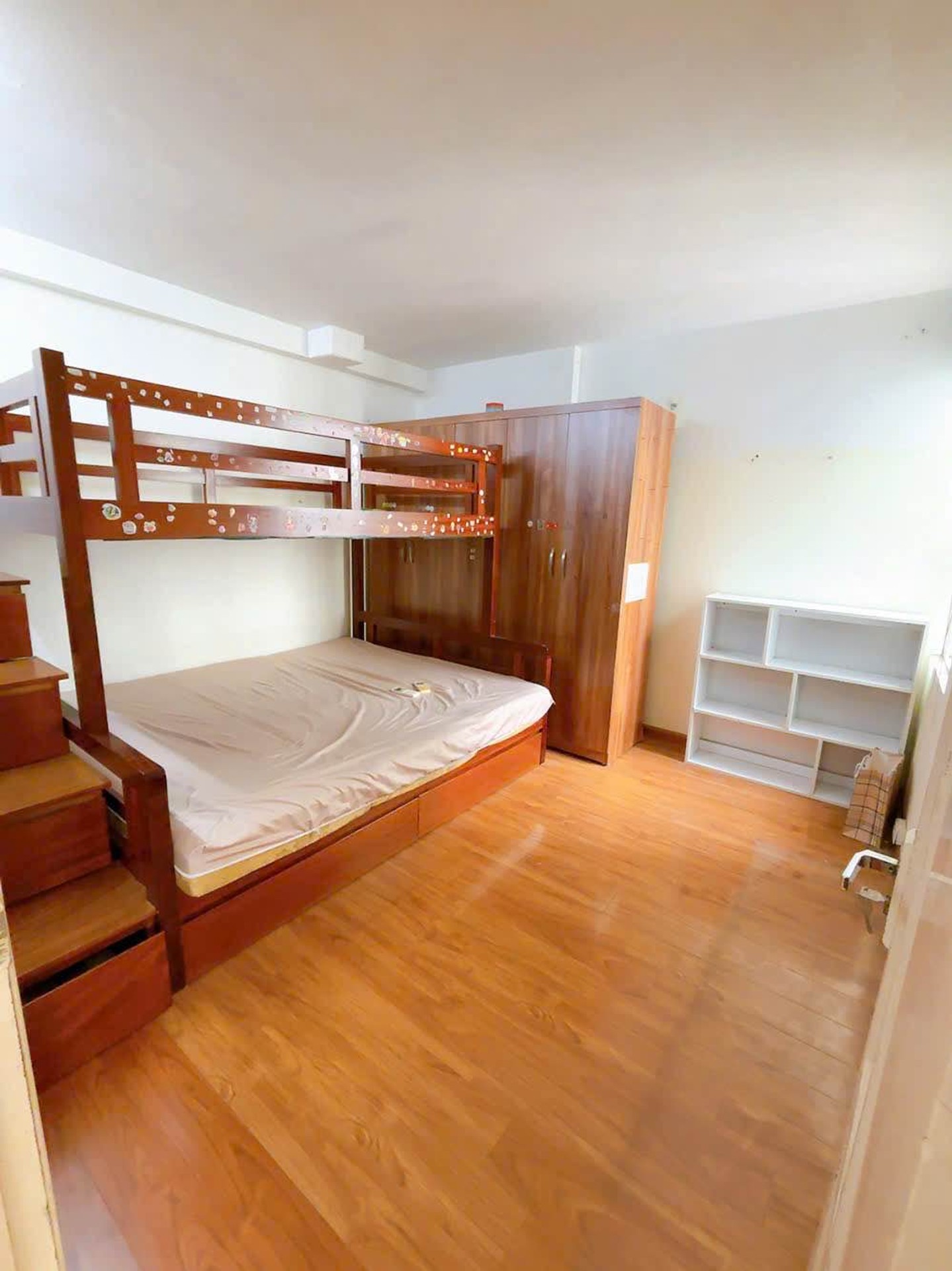 Bán nhà Linh Đàm - diện tích 34m2 1 tầng - Căn hộ chung cư nhỏ tiền - giá 3,75 tỷ