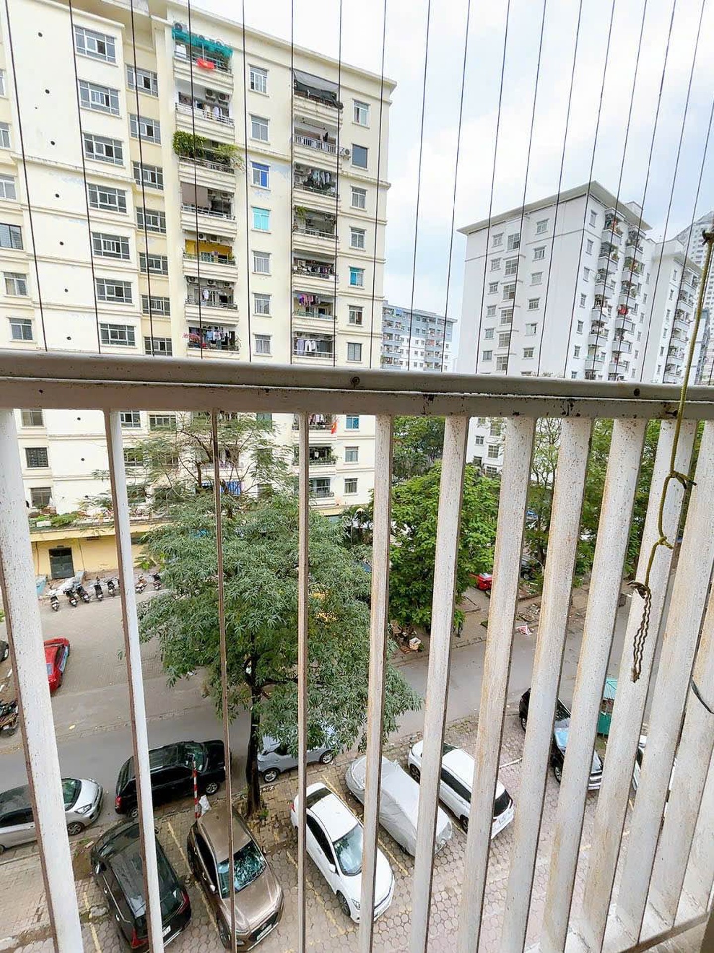 Bán nhà Linh Đàm - diện tích 34m2 1 tầng - Căn hộ chung cư nhỏ tiền - giá 3,75 tỷ