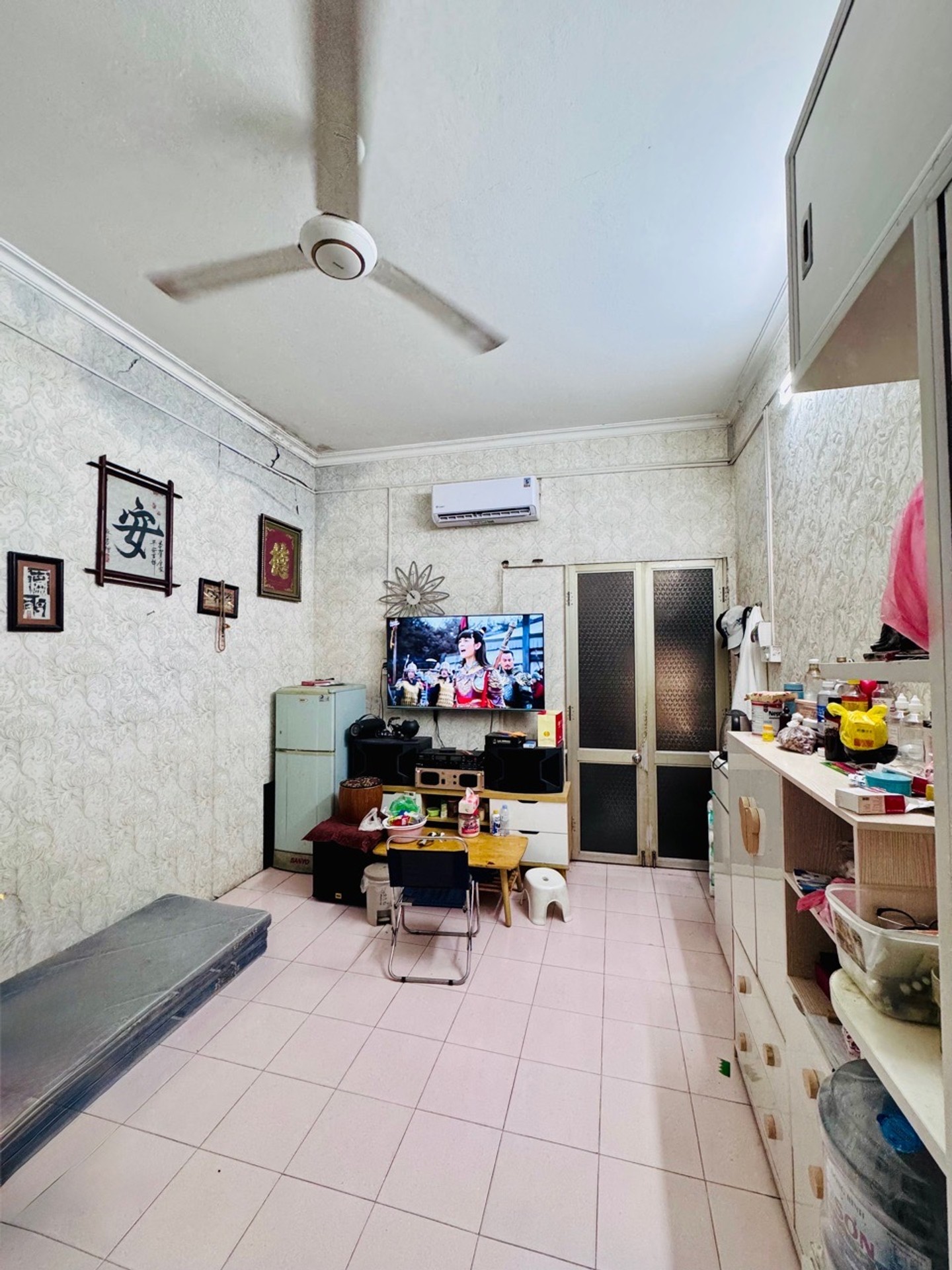 Bán nhà Quốc Tử Giám - diện tích 27m2 4 tầng - Nhà cũ xác định bán đất tặng nhà - giá 11,7 tỷ