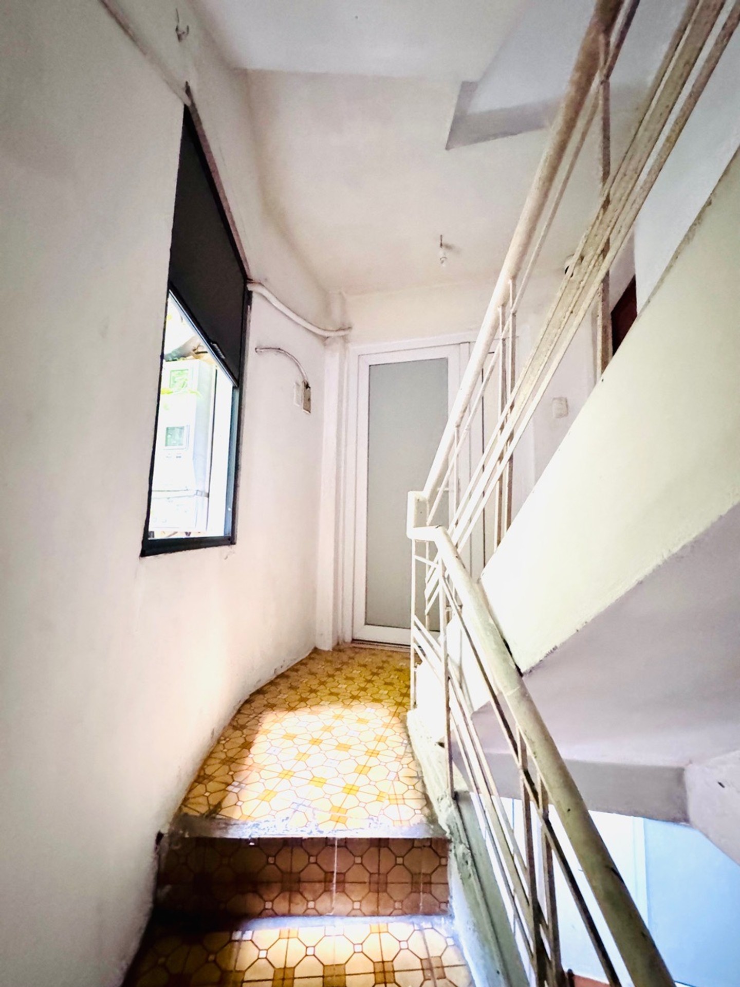 Bán nhà Quốc Tử Giám - diện tích 27m2 4 tầng - Nhà cũ xác định bán đất tặng nhà - giá 11,7 tỷ