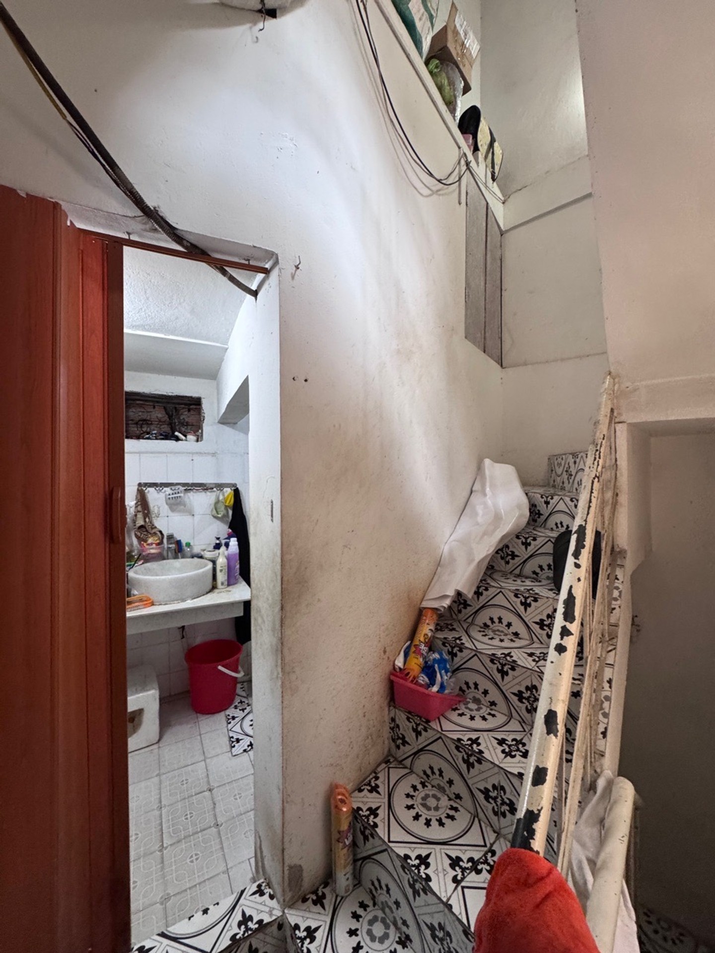 Bán nhà Quốc Tử Giám - diện tích 27m2 4 tầng - Nhà cũ xác định bán đất tặng nhà - giá 11,7 tỷ
