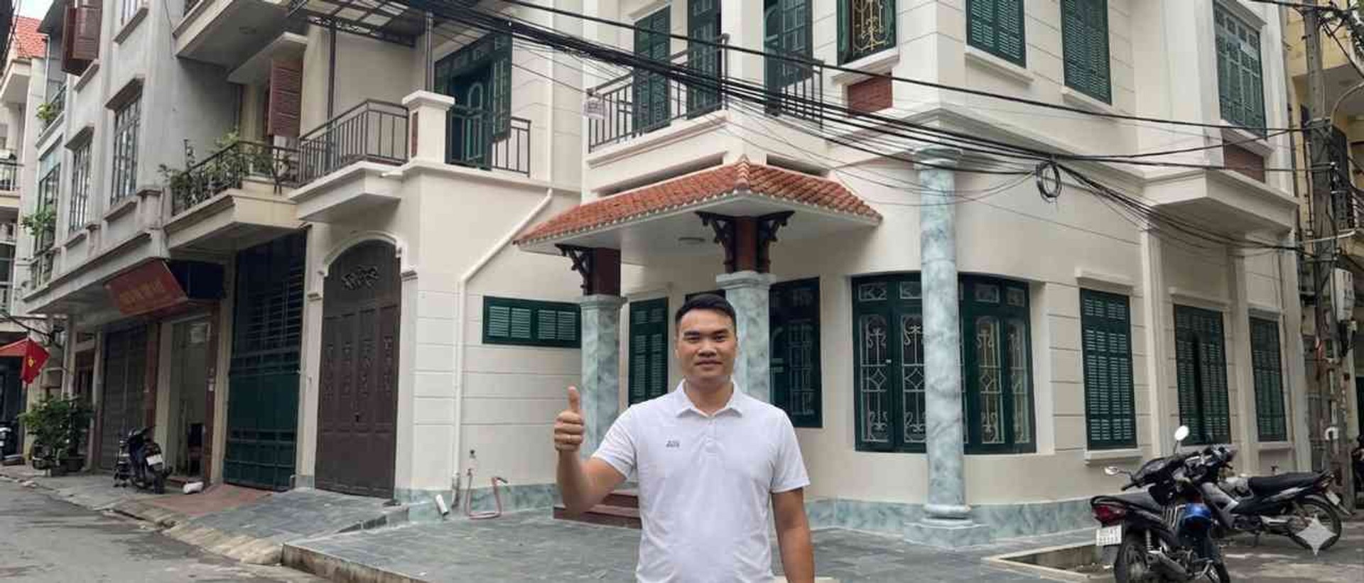 Bán nhà Đại Kim - diện tích 108m2 4 tầng - Lô góc, mặt tiền 10.7m - giá 42 tỷ