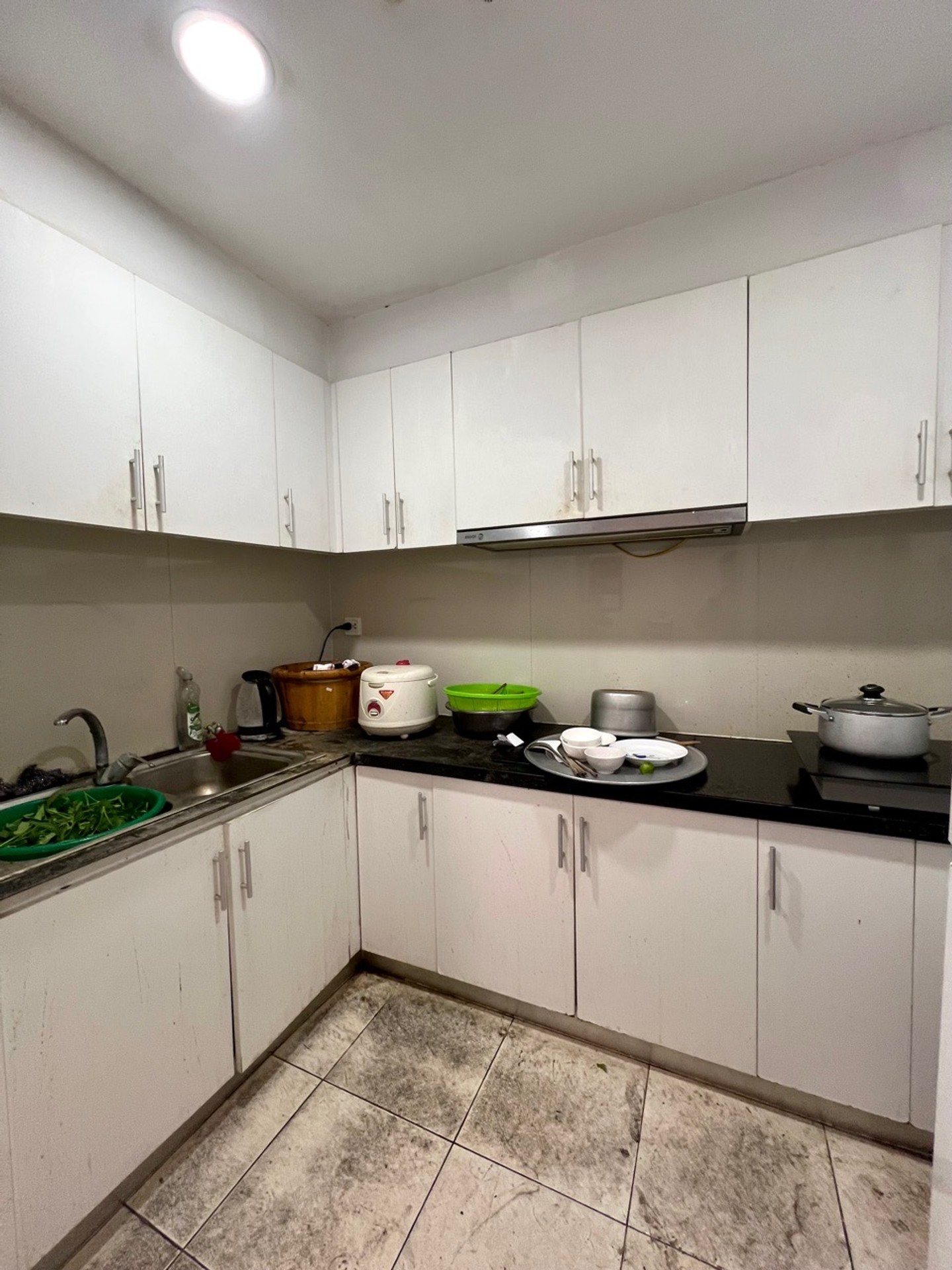 Bán nhà Minh Khai - diện tích 95m2 4 tầng - Căn hộ nguyên bản - giá 10,5 tỷ