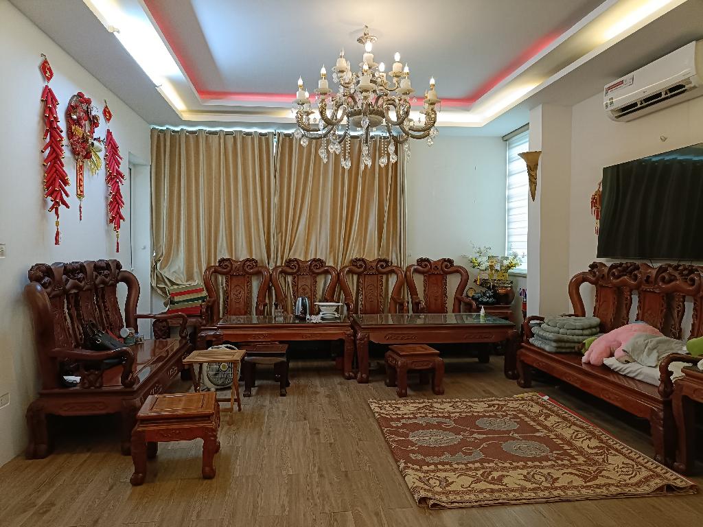 Bán nhà Tân Mai - diện tích 86m2 7 tầng - ô tô tránh - giá 37 tỷ