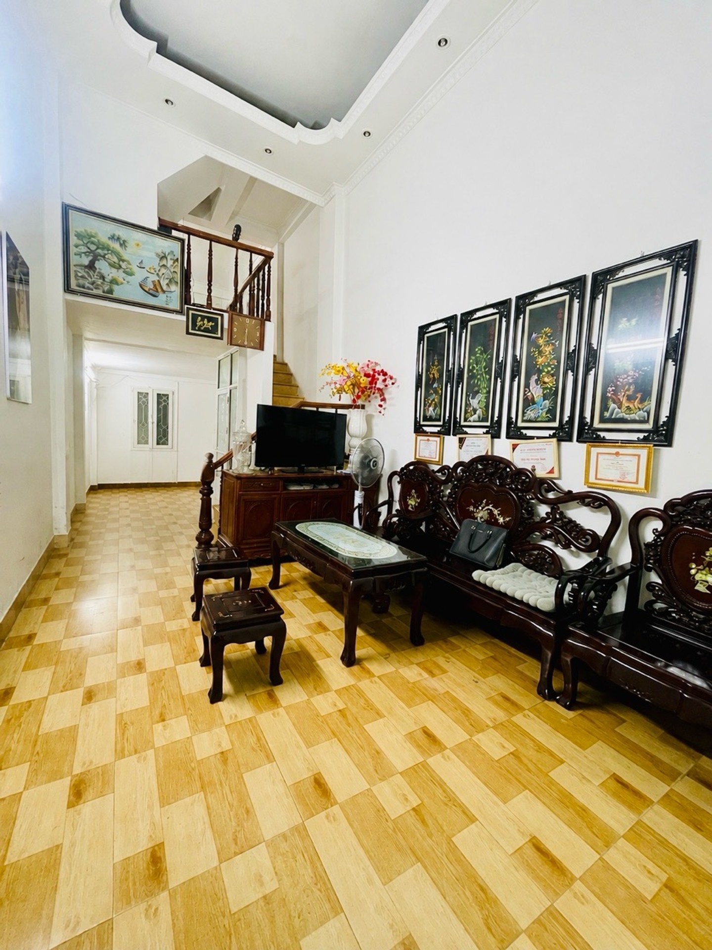 Bán nhà Giáp Bát - diện tích 32m2 4 tầng - Nhà dân - giá 6,75 tỷ