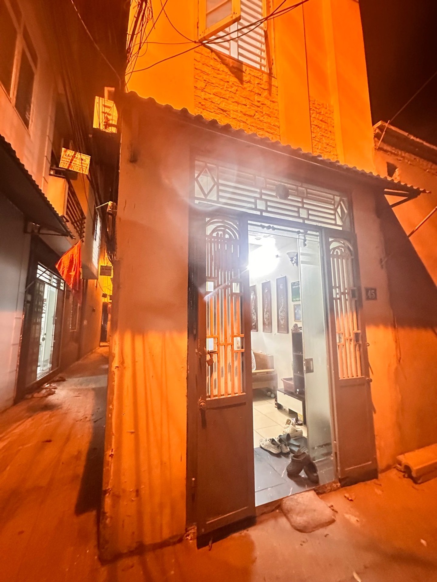 Bán nhà Kim Giang - diện tích 30m2 4 tầng - Lô góc, ngõ thông - giá 8,2 tỷ