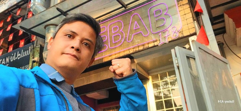 Bán nhà Xuân Diệu - diện tích 51.7m2 4 tầng - Ngõ 4 ô tô tránh - giá 37 tỷ