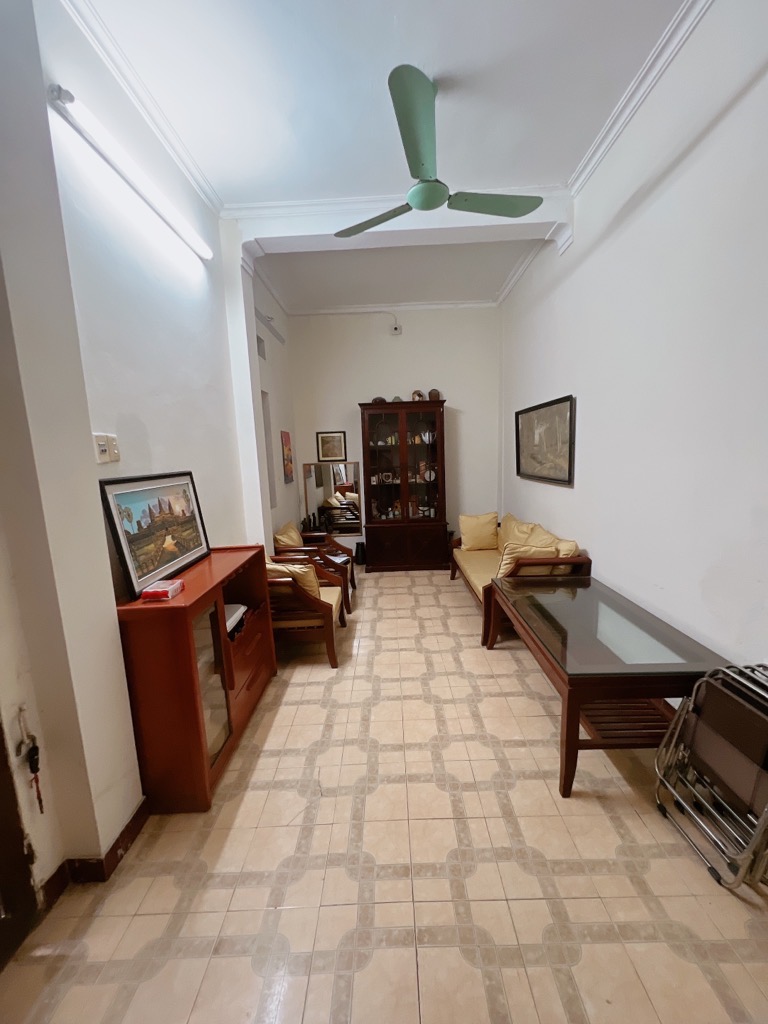 Bán nhà Đoàn Trần Nghiệp - diện tích 61m2 4 tầng - MẶT PHỐ VỊ TRÍ VIP - giá 46,5 tỷ