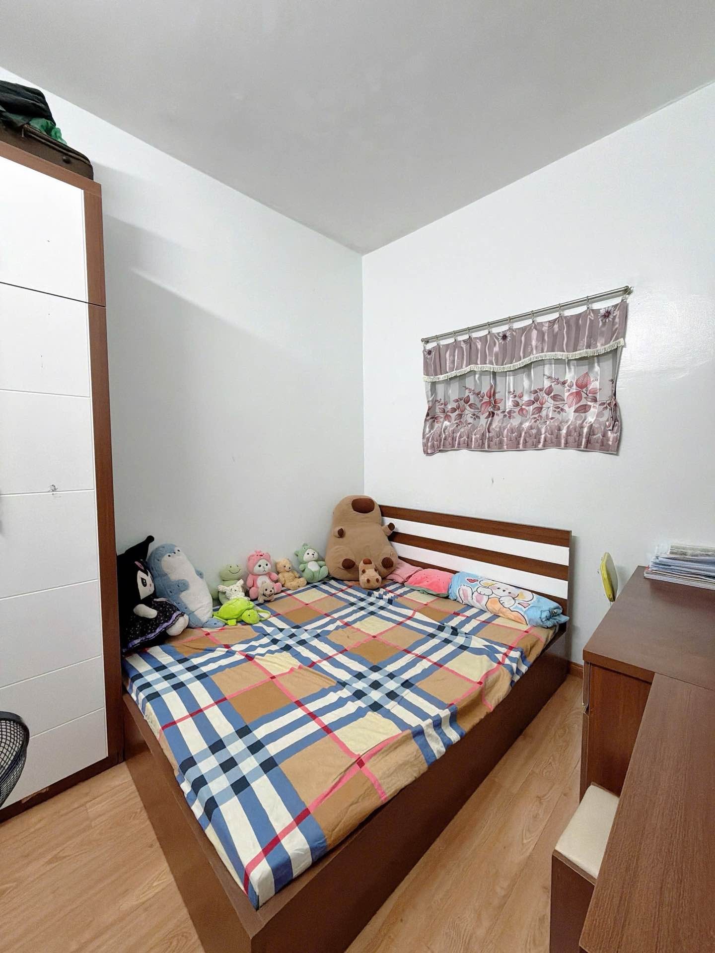 Bán nhà Lĩnh Nam - diện tích 93m2 1 tầng - nhà đẹp hiếm có - giá 9,3 tỷ