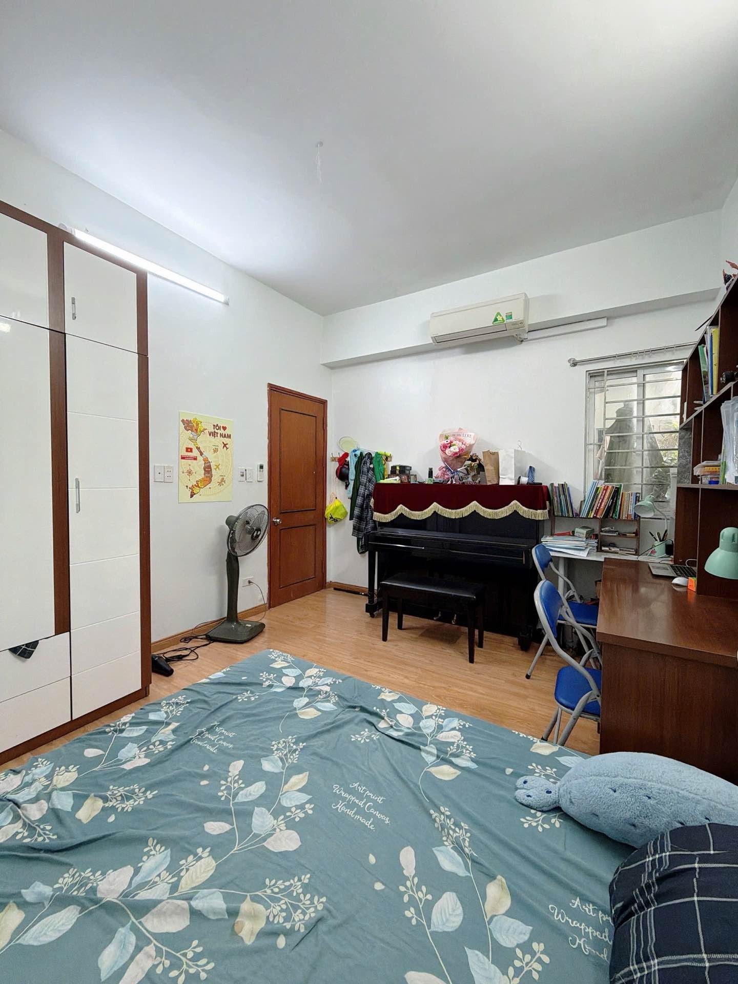 Bán nhà Lĩnh Nam - diện tích 93m2 1 tầng - nhà đẹp hiếm có - giá 9,3 tỷ