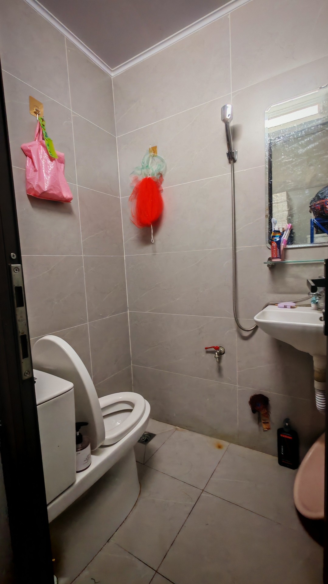 Bán nhà Mai Động - diện tích 92m2 2 tầng - Nhà hai mặt ngõ, ô tô tránh - giá 13,5 tỷ