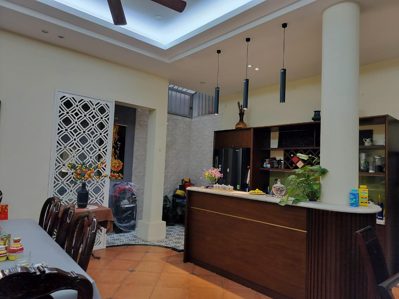 Bán nhà Phan Đình Giót - diện tích 190m2 4 tầng - Nhà đẹp hiếm có - giá 58 tỷ