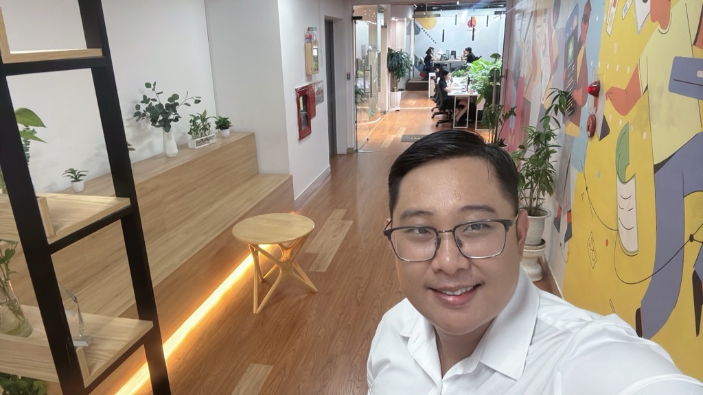 Bán nhà Nguyễn Trãi - diện tích 720m2 4 tầng - Lô góc 3 mặt thoáng - giá 45 tỷ