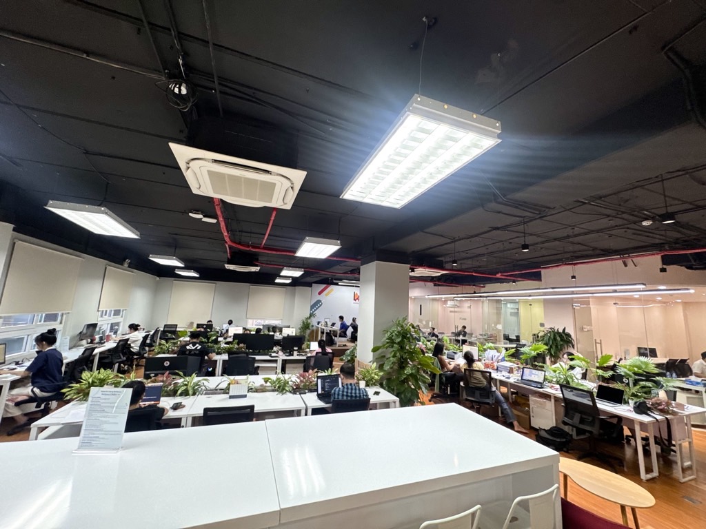 Bán nhà Nguyễn Trãi - diện tích 720m2 4 tầng - Lô góc 3 mặt thoáng - giá 45 tỷ