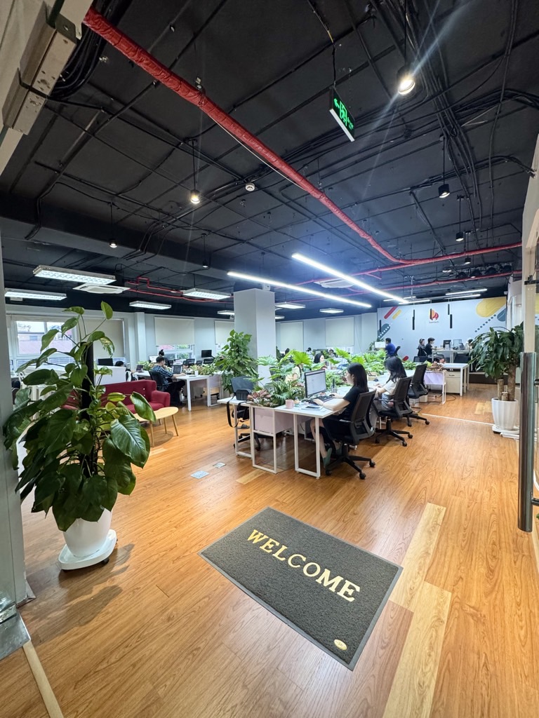 Bán nhà Nguyễn Trãi - diện tích 720m2 4 tầng - Lô góc 3 mặt thoáng - giá 45 tỷ