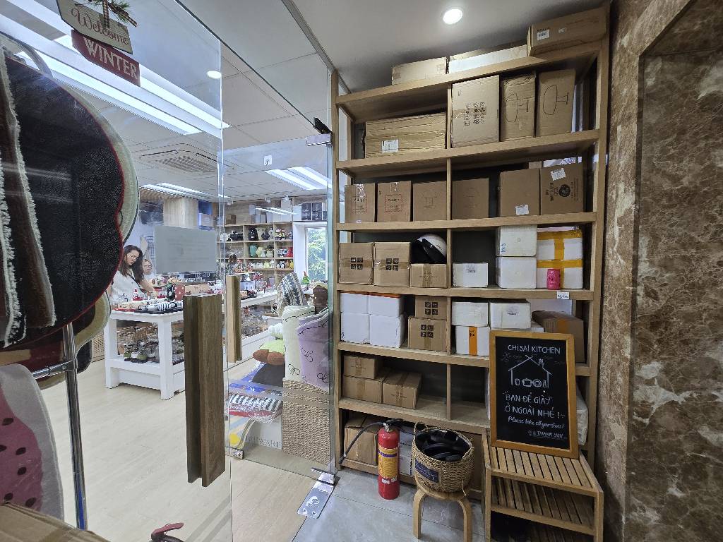 Bán nhà Nguyễn Văn Tuyết - diện tích 96,5m2 8 tầng - Lô góc 2 mặt thoáng - giá 75 tỷ