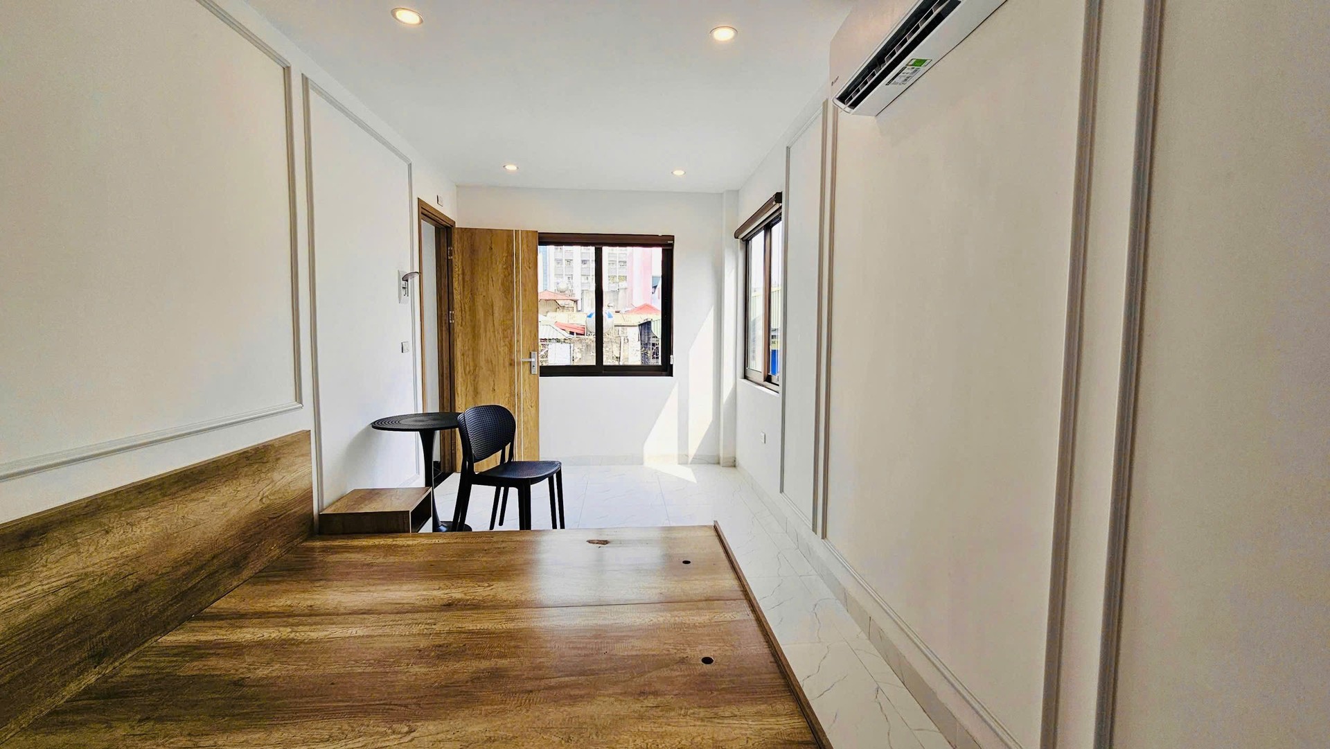 Bán nhà Tây Sơn - diện tích 90m2 7 tầng - Lô góc 2 mặt thoáng - giá 29,9 tỷ