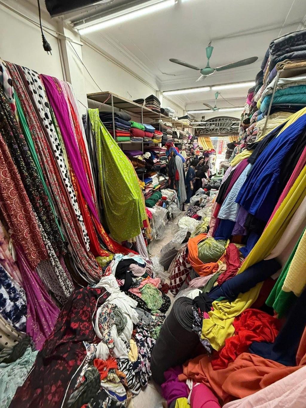 Bán nhà Lê Thanh Nghị - diện tích 55m2 5 tầng - Ô TÔ TRÁNH - giá 26 tỷ